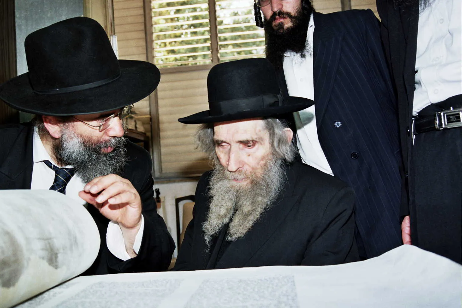 רגעים מהמוסדות 2