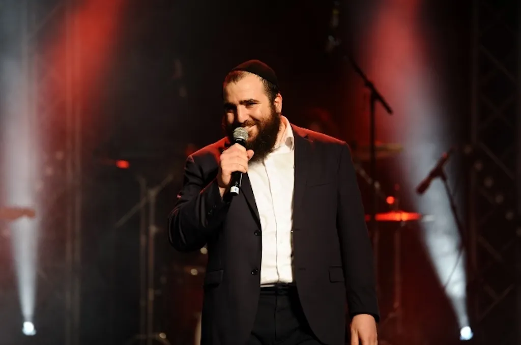 גלריית חגים 16